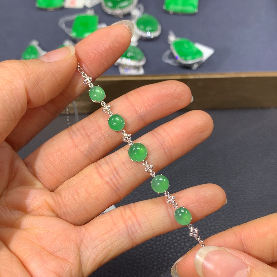 翡翠手链18K金镶嵌翡翠