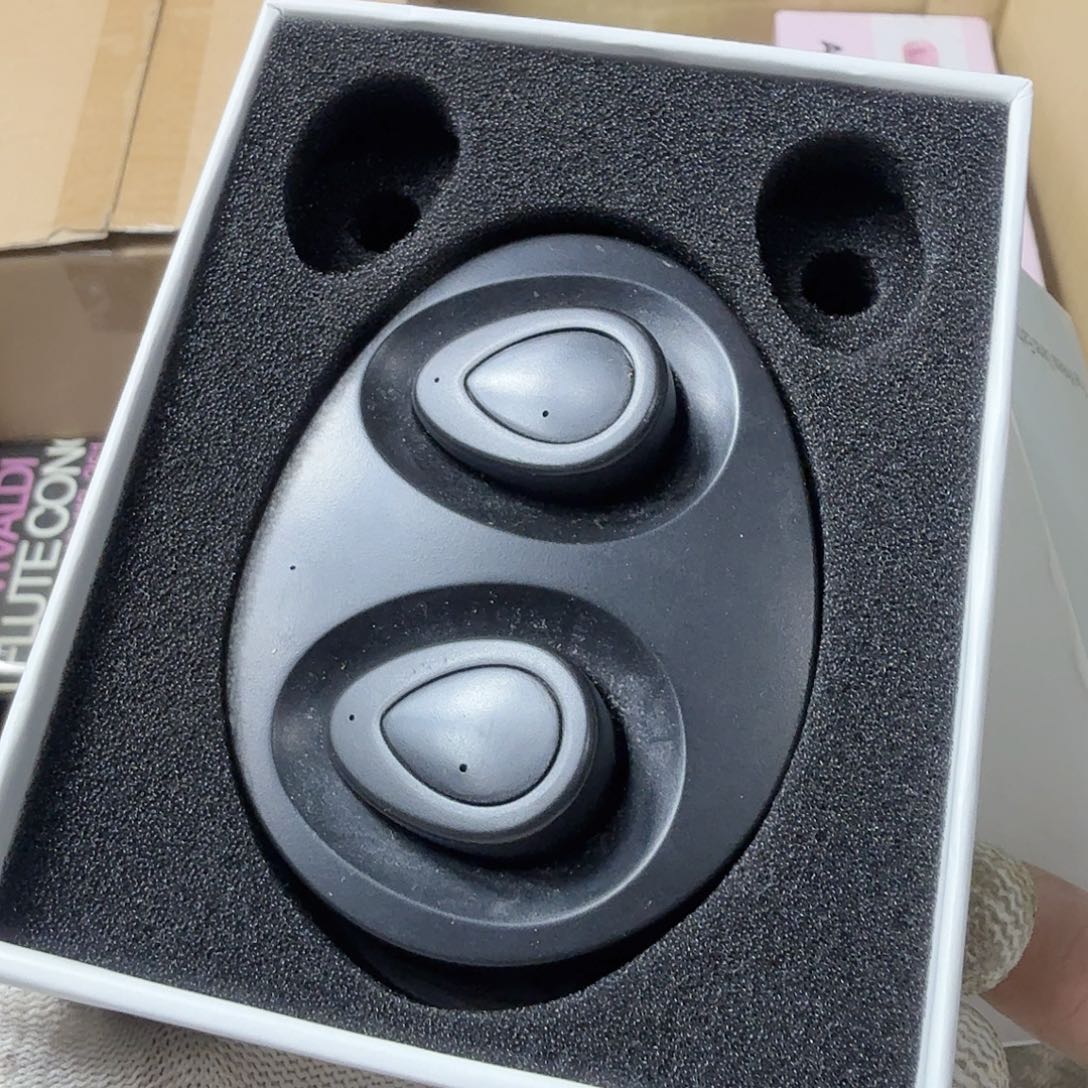 农***叔中古商品，瑕疵品，不保好坏。169