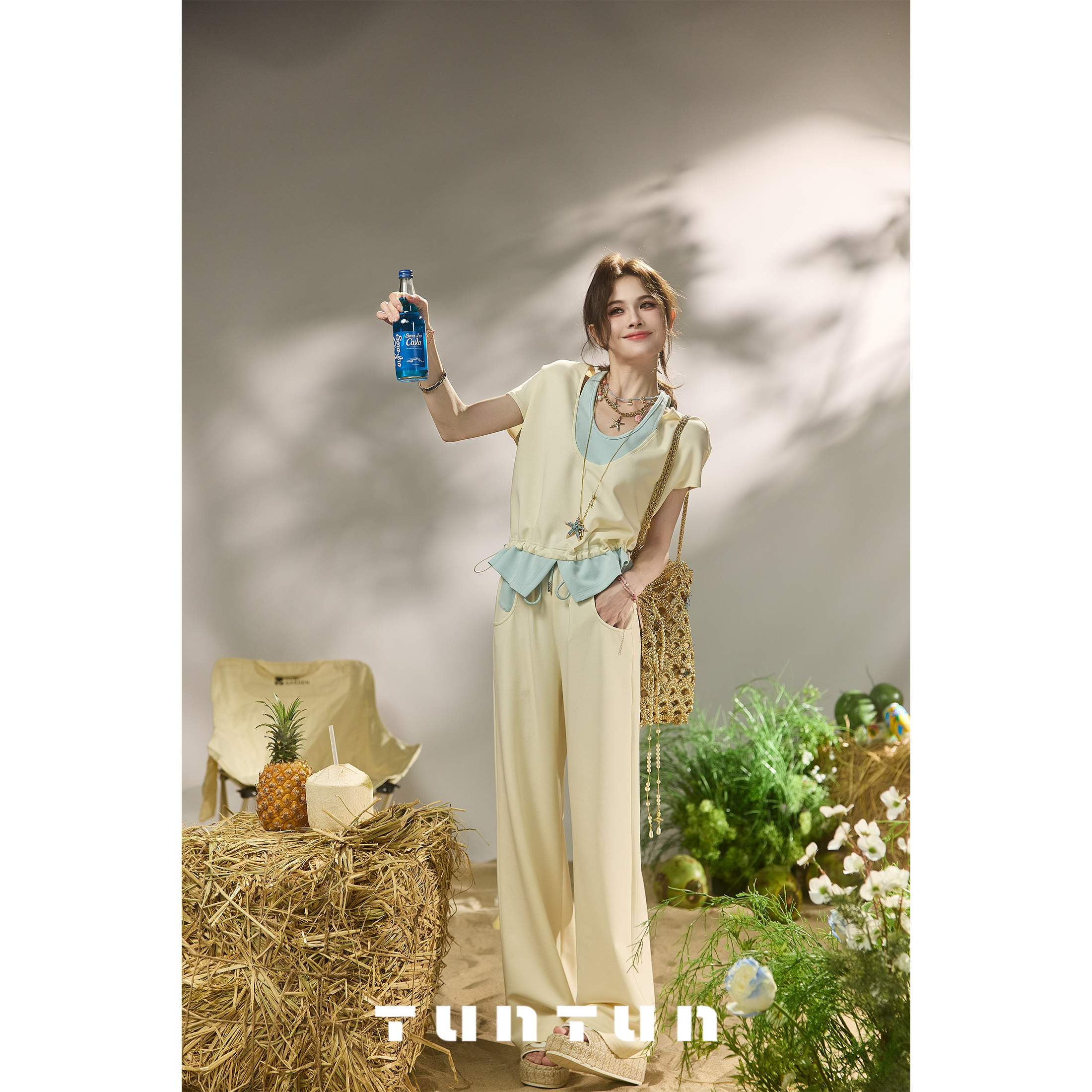 吞吞TUNT【不想搭配，是假两件】软糯空气层撞色休闲套装