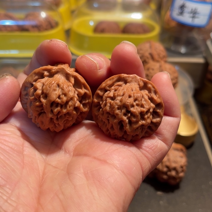 文玩核桃把件全品秦闷34➕