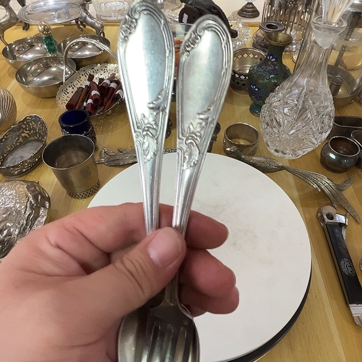 重***牌贵金属欧洲中古老物件勺叉