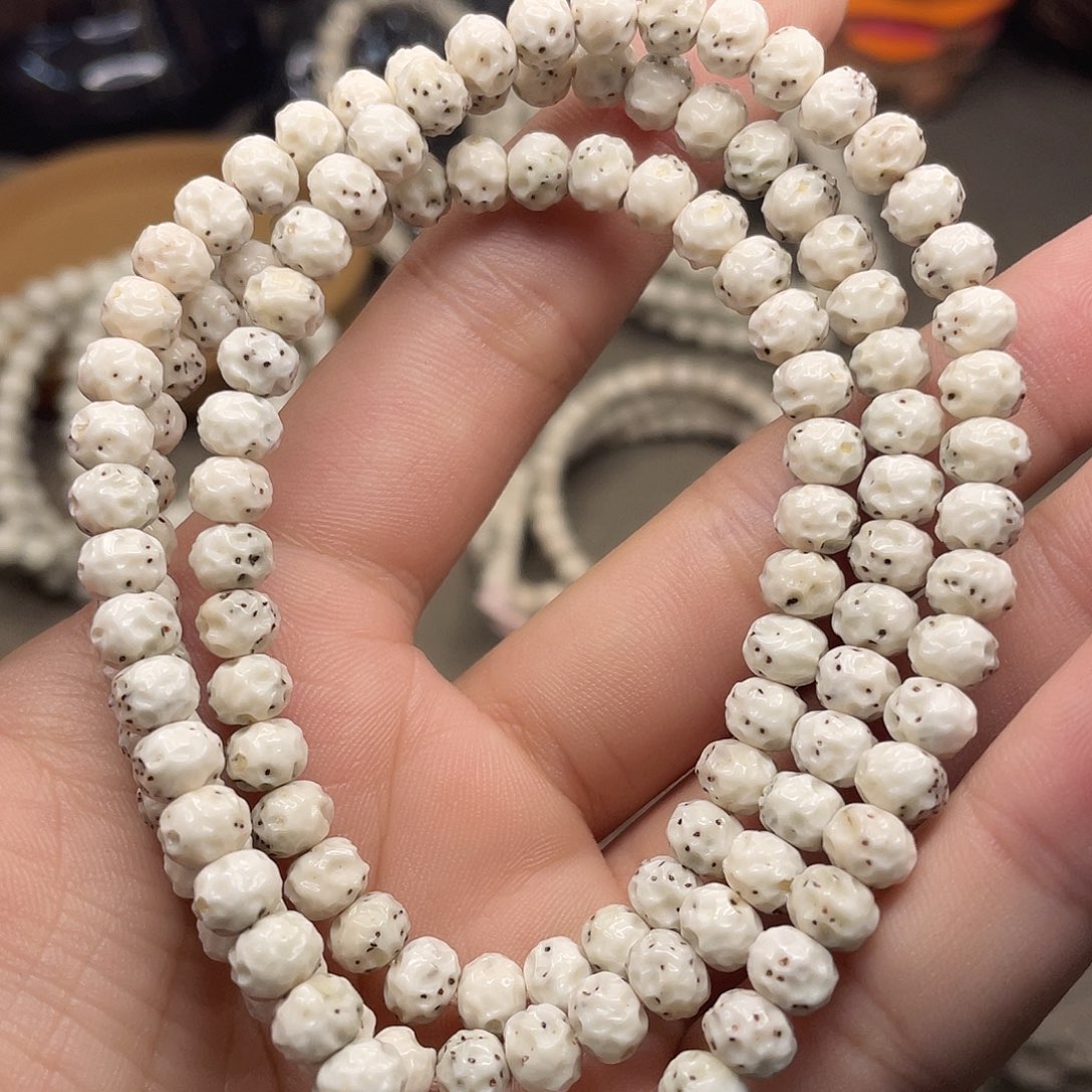 吊坠星月菩提6x5改无相108