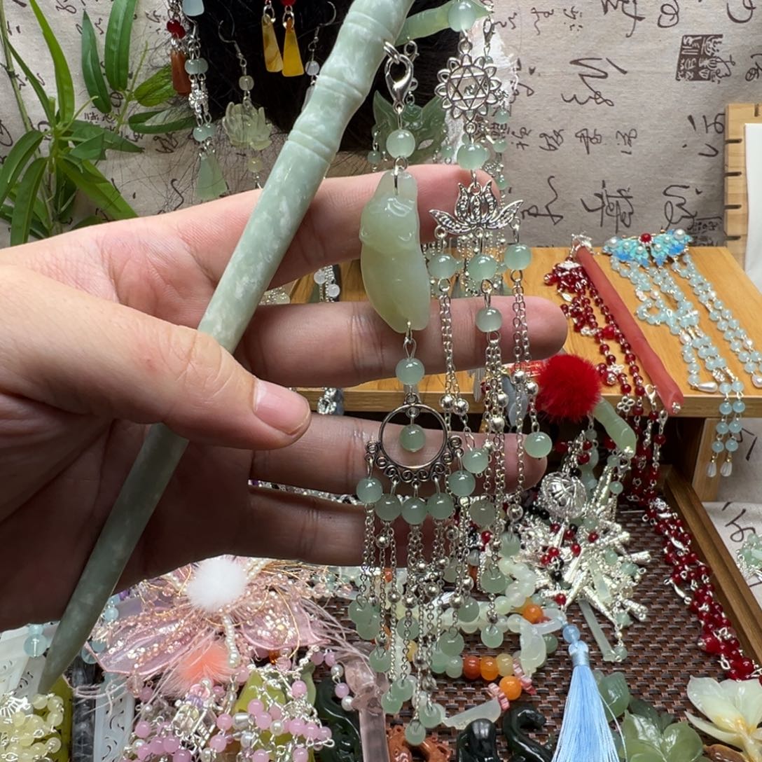 蛇纹石玉合金发饰