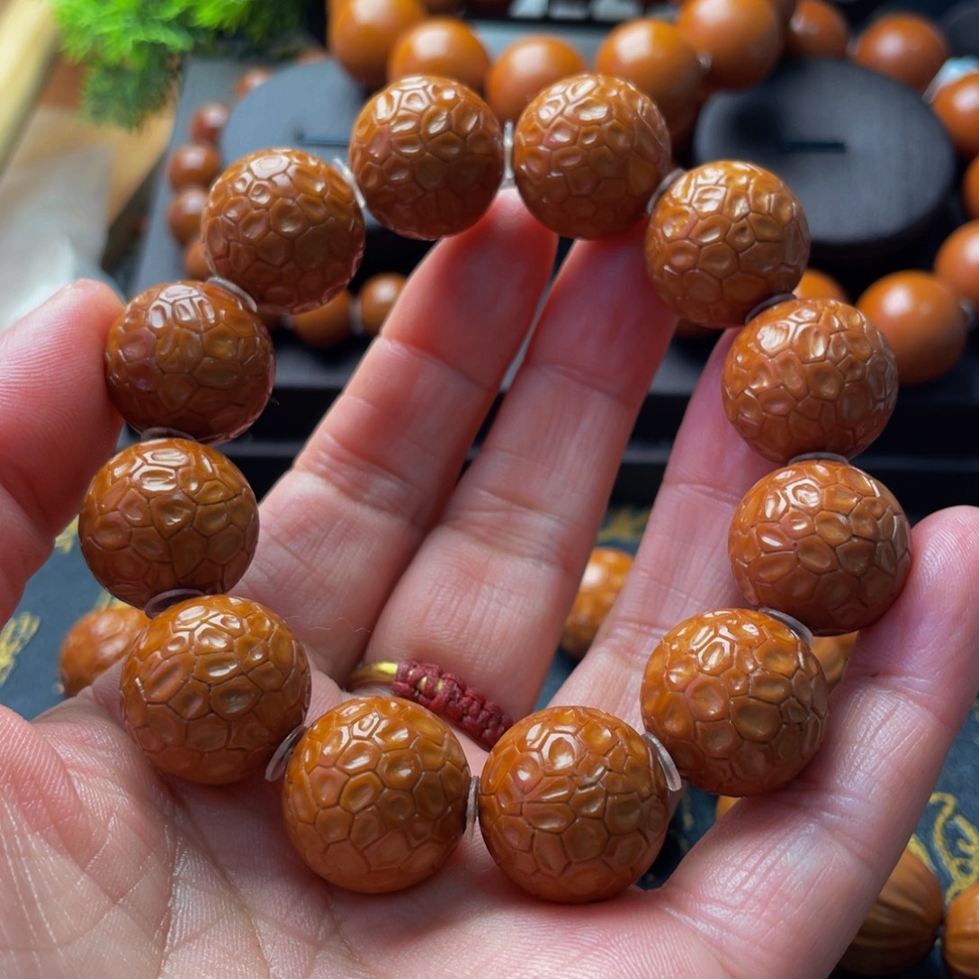 半***家吊坠橄榄核橄榄1.8