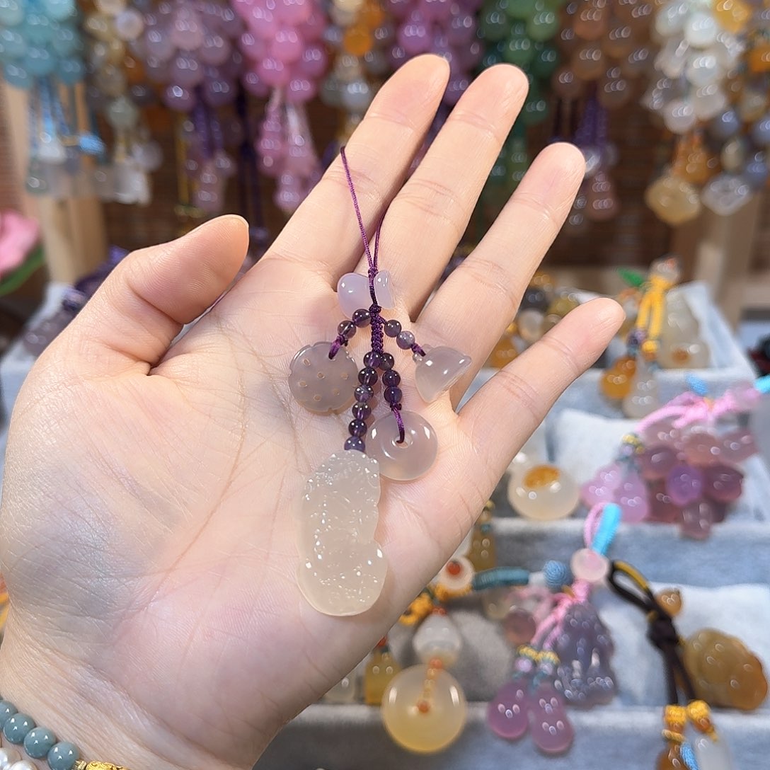 玛瑙/玉髓手机挂件未镶嵌