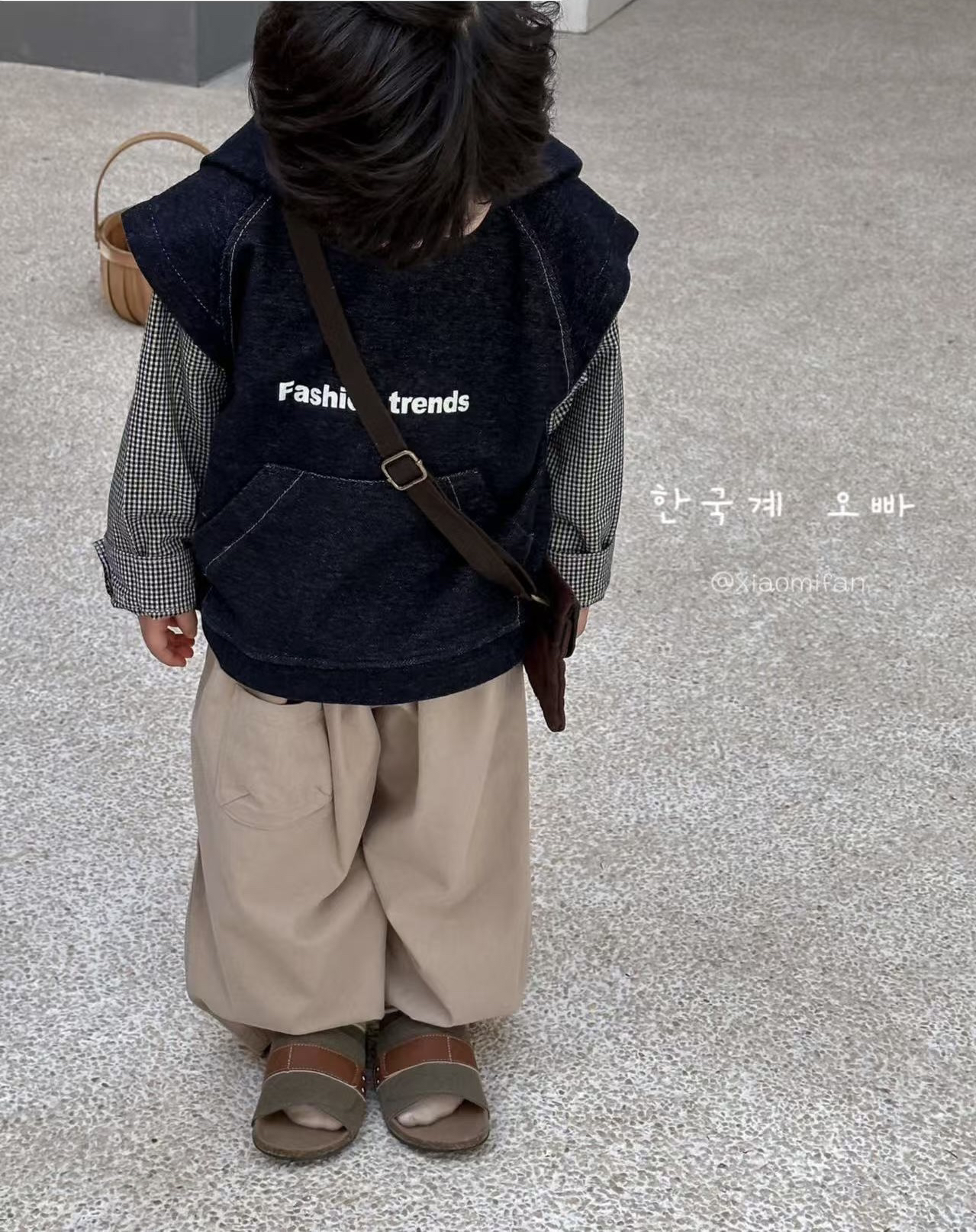 25年新款男小童洋气卫衣