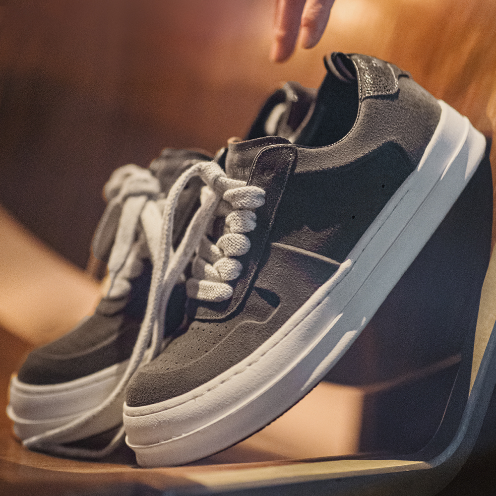 马登系带复古皮鞋男款潮鞋厚底低帮百搭隐形休闲男士增高真皮板鞋