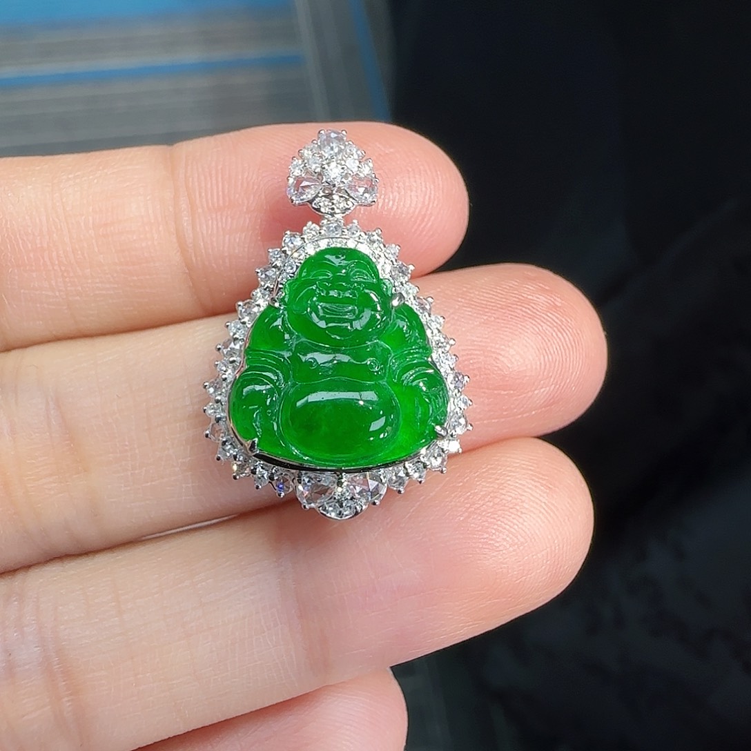 翡翠吊坠(不含链)18K金镶嵌