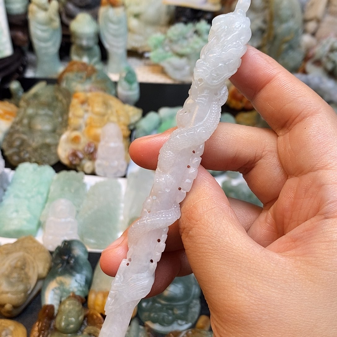 定制翡翠未镶嵌特色51