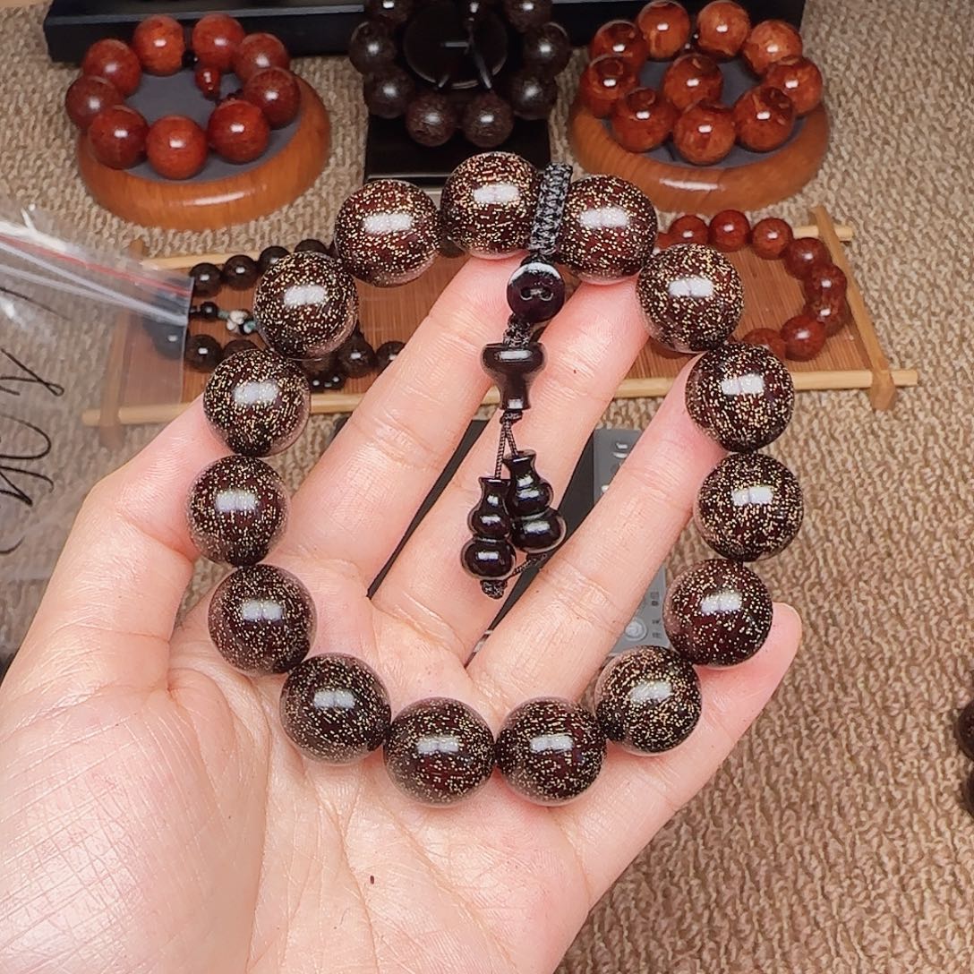 檀香紫檀（小叶紫檀）Q1.5