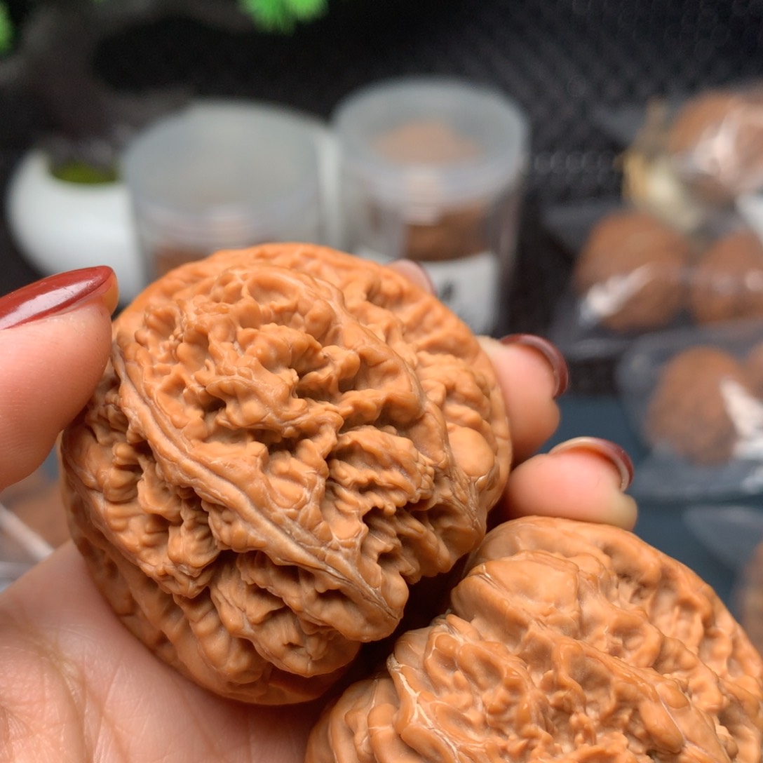 【闪购商品】桃核把件吃****斤51-5127-0006