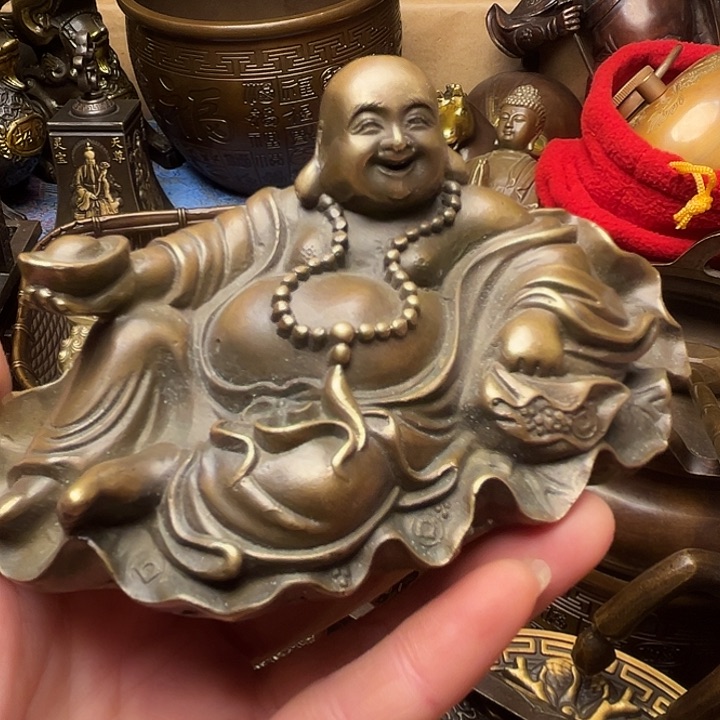精美铜器批发档口