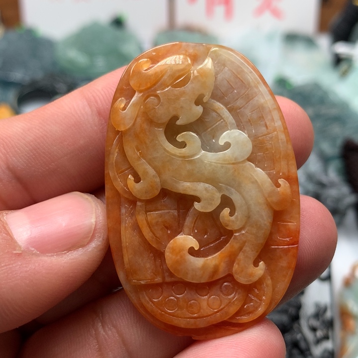 翡翠颈饰未镶嵌保真天然A货翡翠