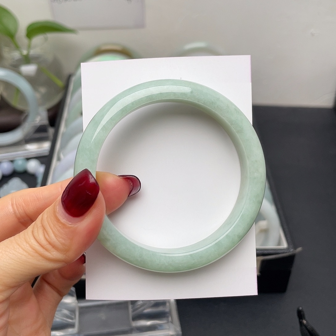 翡翠手镯未镶嵌54正圈