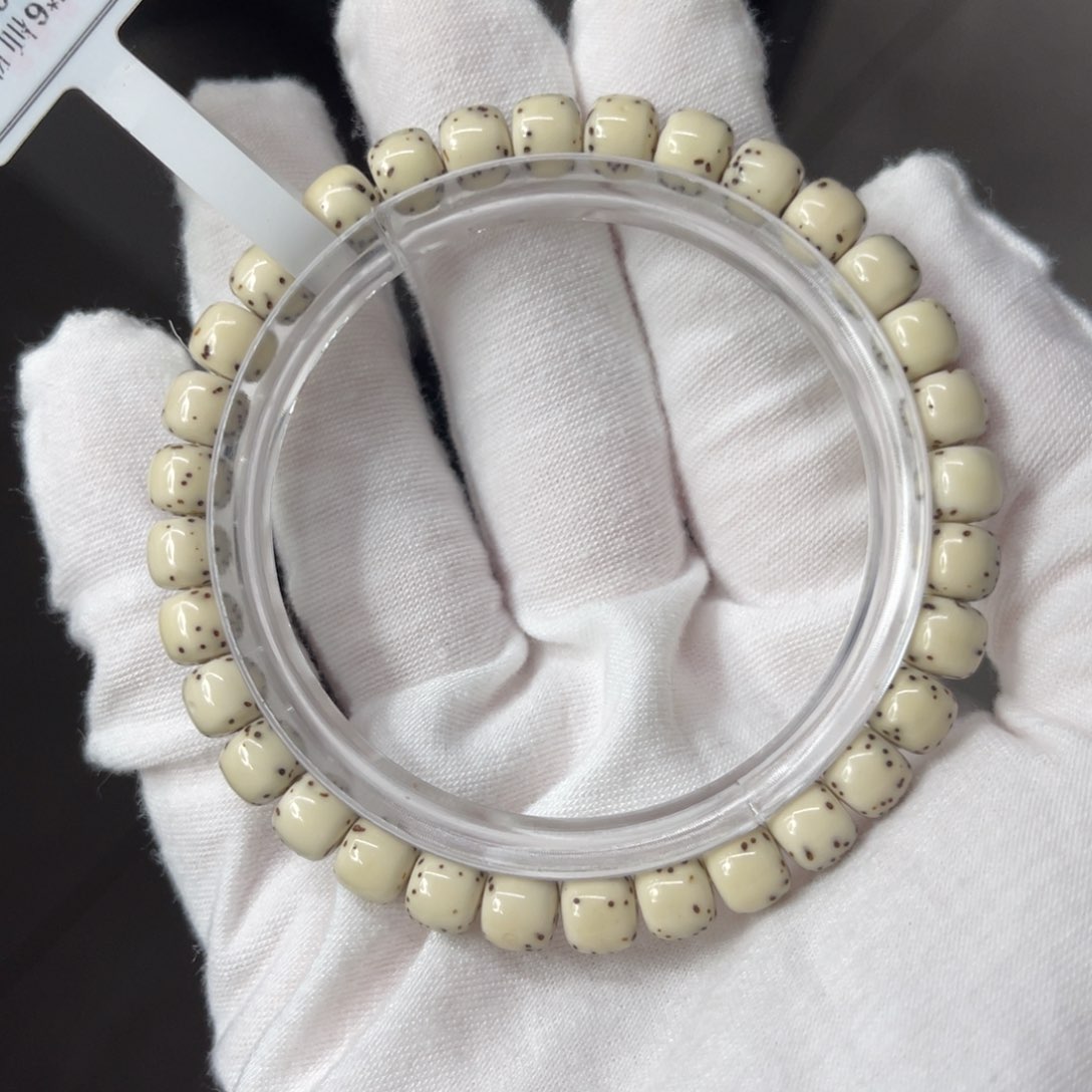 星月菩提吊坠7/6河豚半壁江山骨瓷白