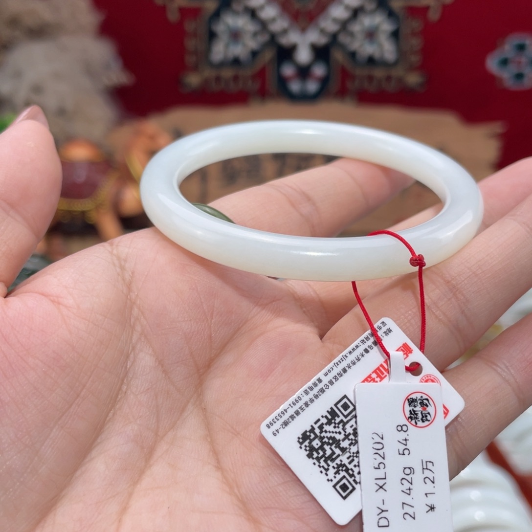 未镶嵌手镯和田玉叮当镯和田玉手镯