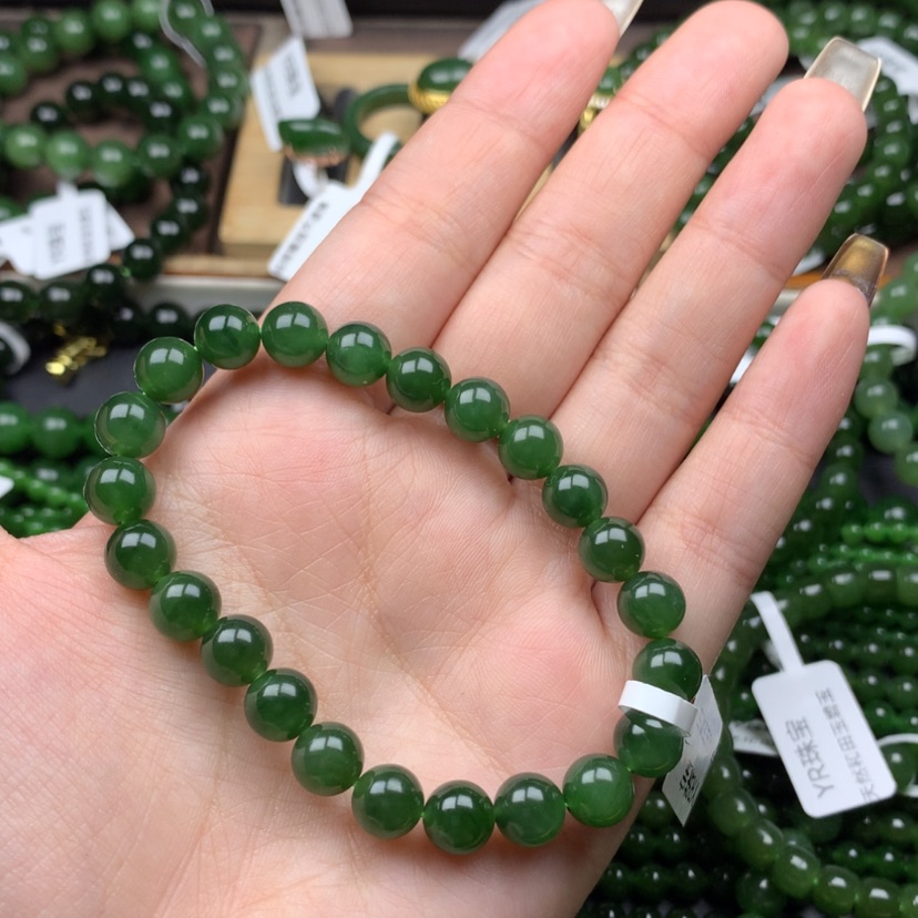 【闪购商品】未镶嵌手串和田玉（碧玉）爱****头8m