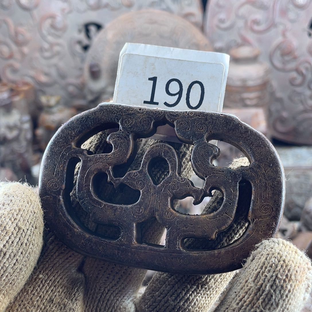 和田玉（糖玉）未镶嵌挂件