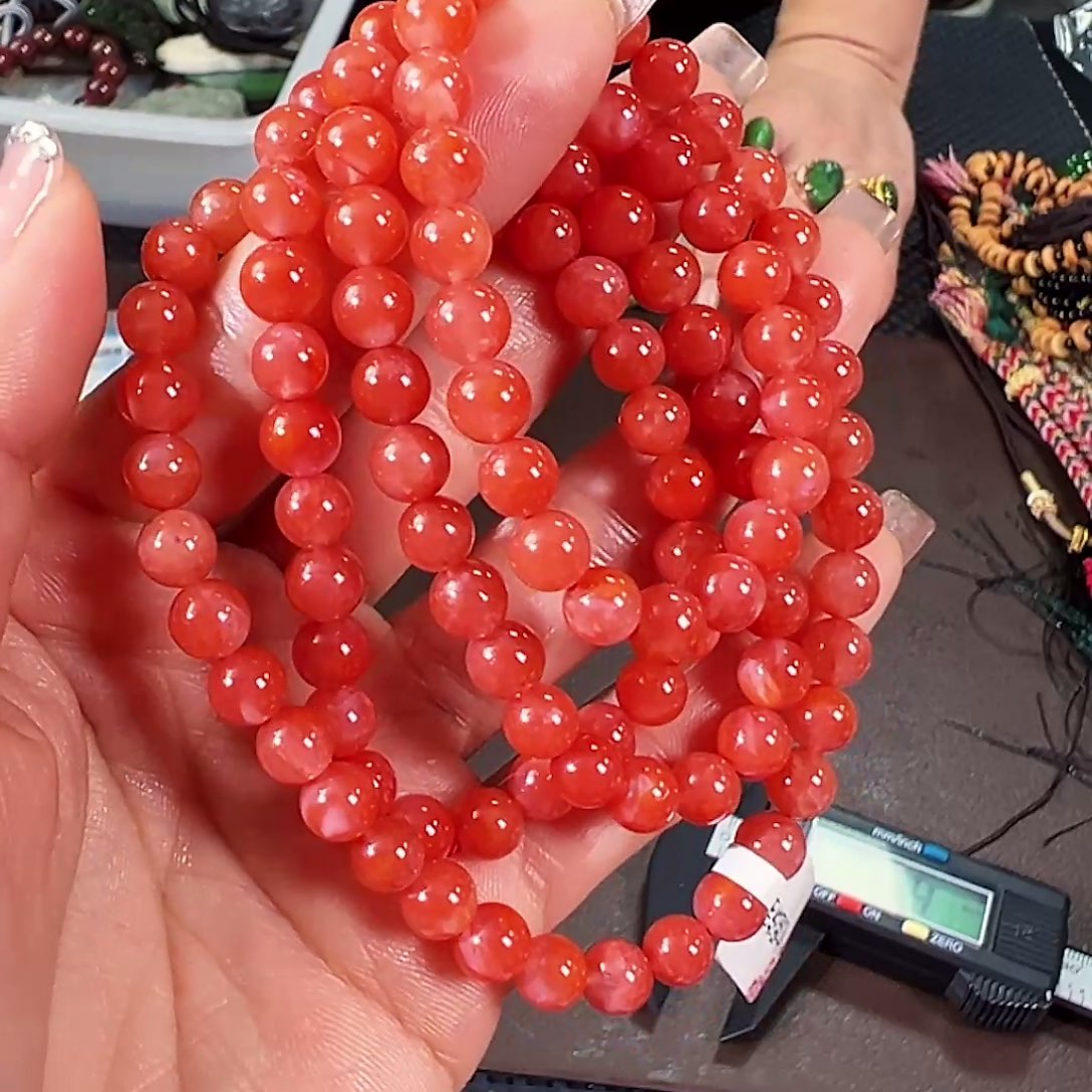 南红玛瑙未镶嵌颈饰