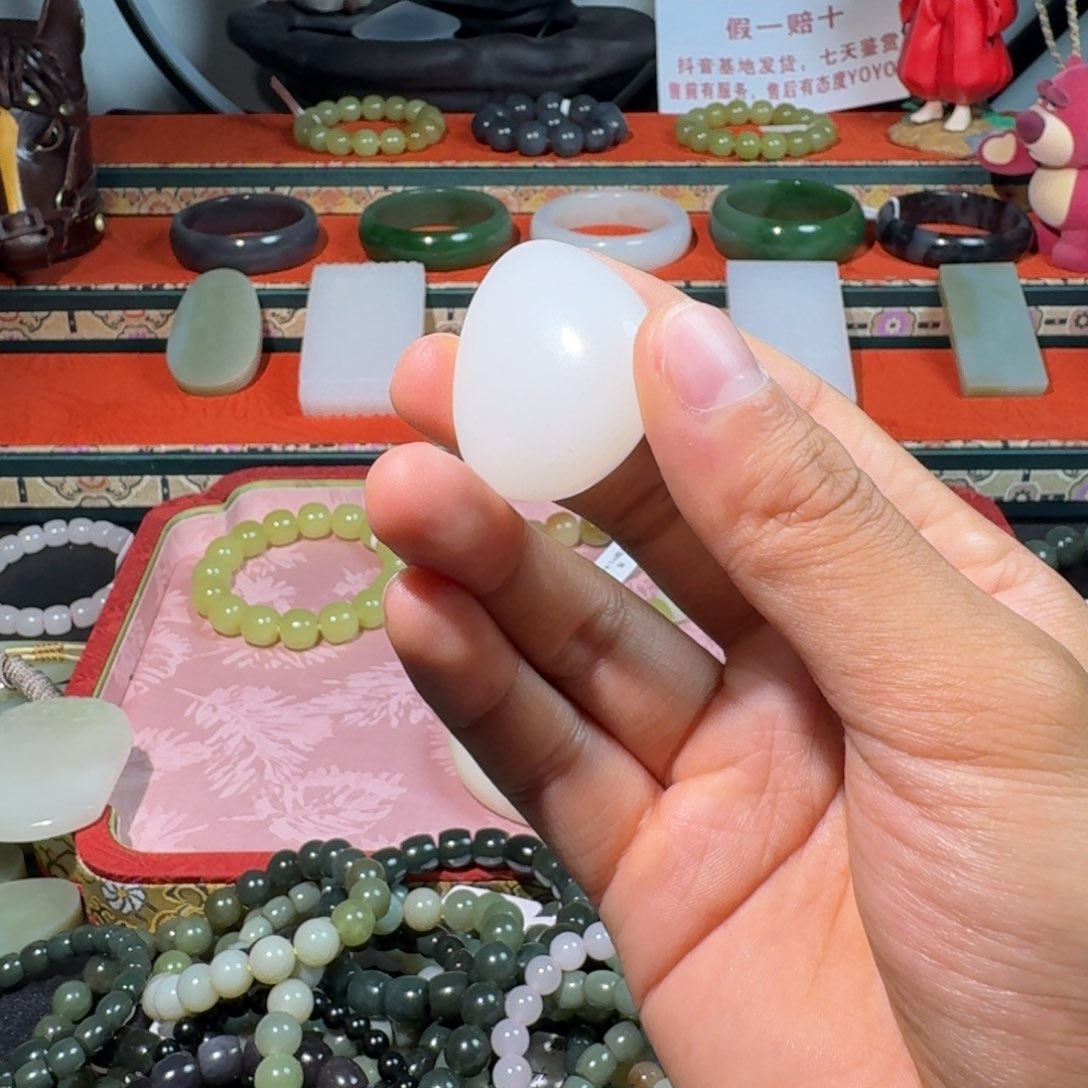 和田玉手串未镶嵌和田玉老矿细油膏