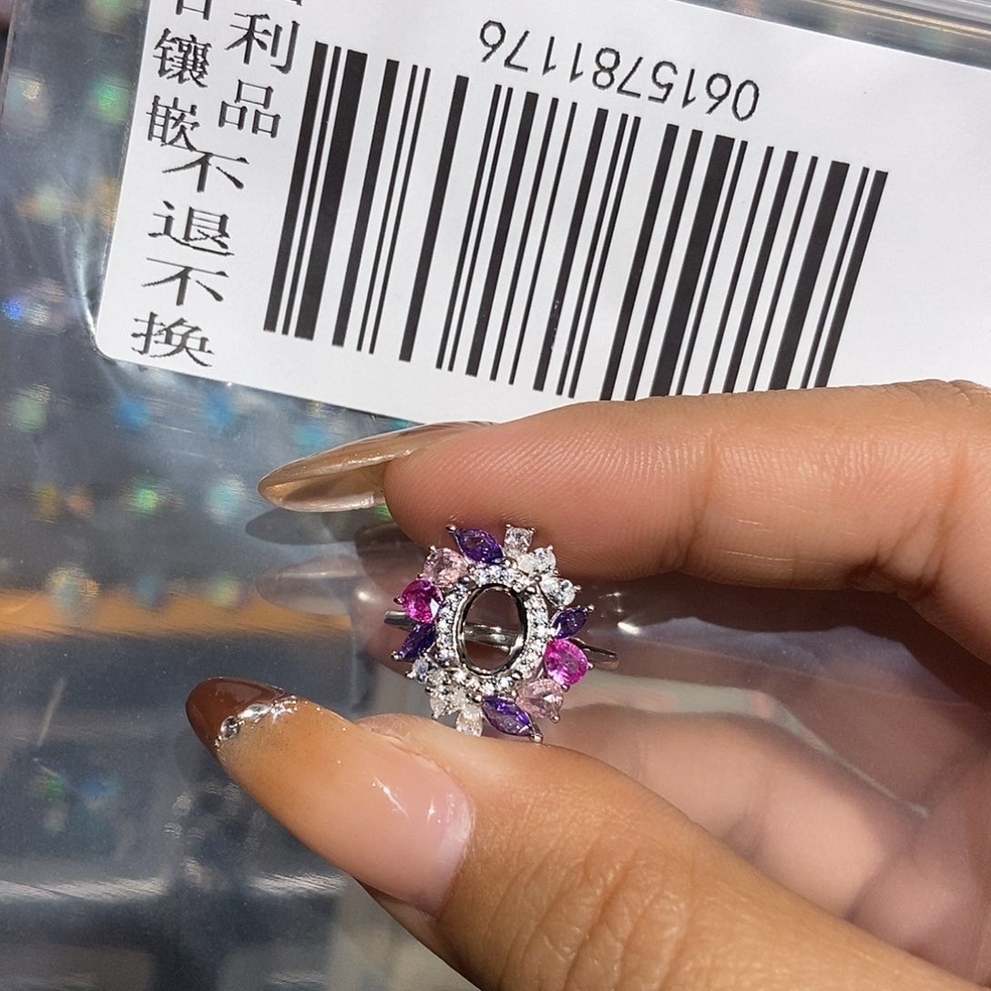六***园欧泊银S925镶嵌戒指-