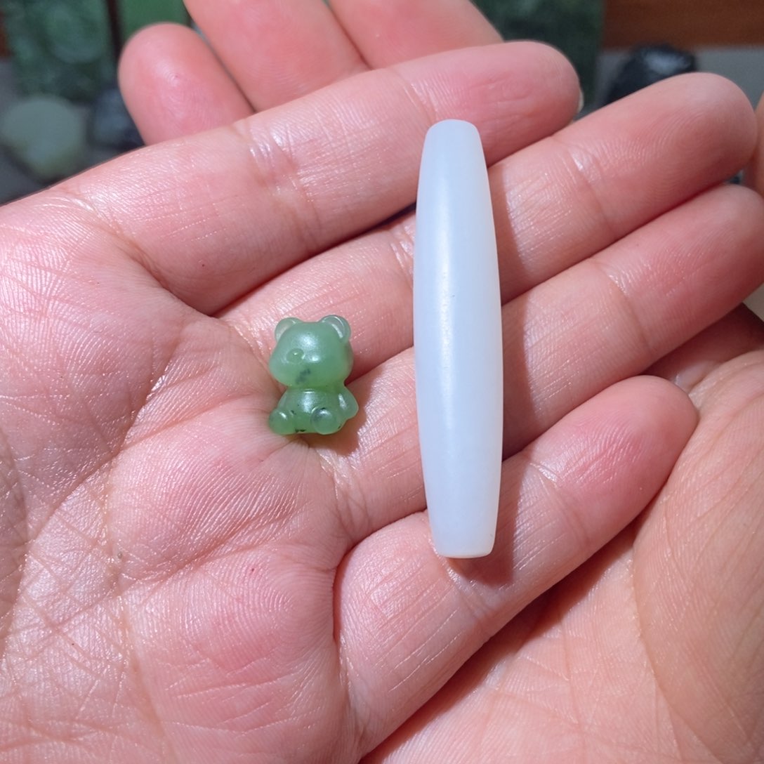 和田玉未镶嵌颈饰大*鹏定制