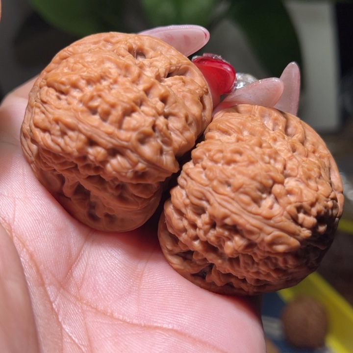 桃核把件              41