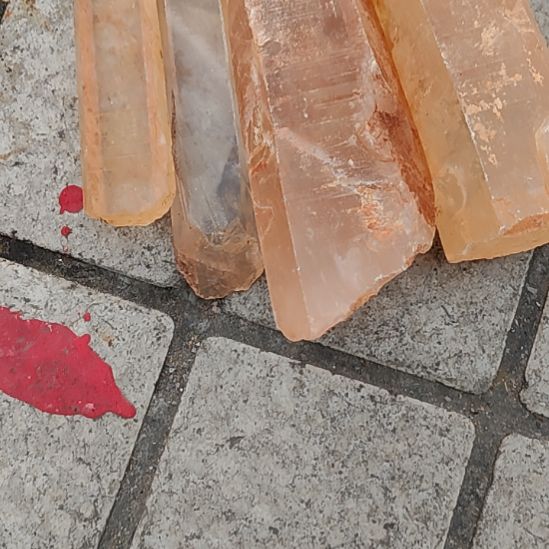 萝***头水晶吊坠(不含链)未镶嵌