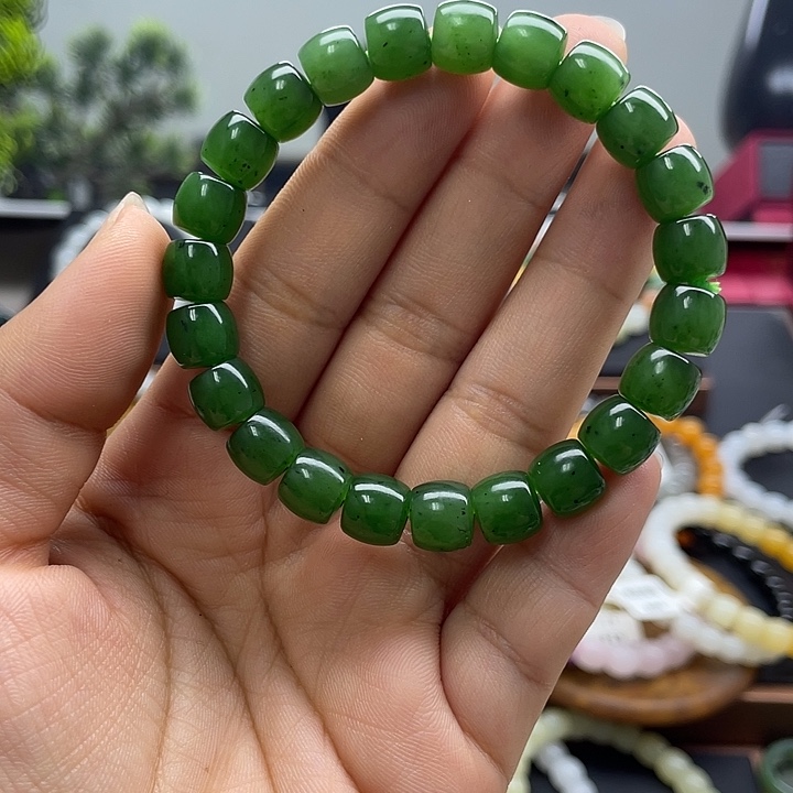 和田玉未镶嵌手串