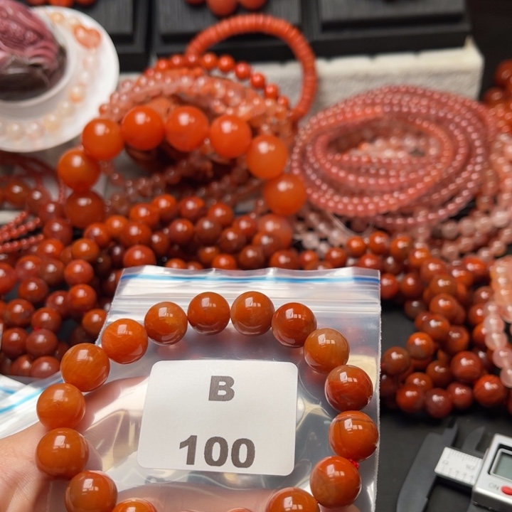 南红玛瑙未镶嵌多样性发货默认微瑕称重12mm