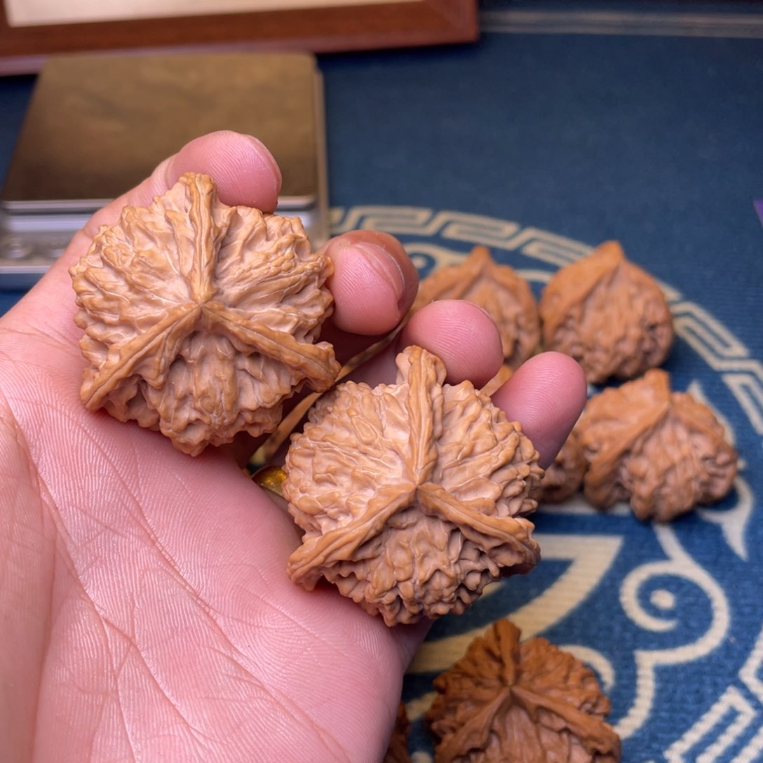 文玩核桃把件盘山转圈43