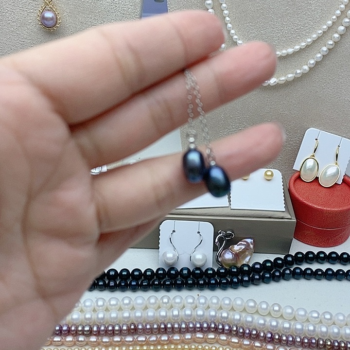 淡水珍珠颈饰未镶嵌