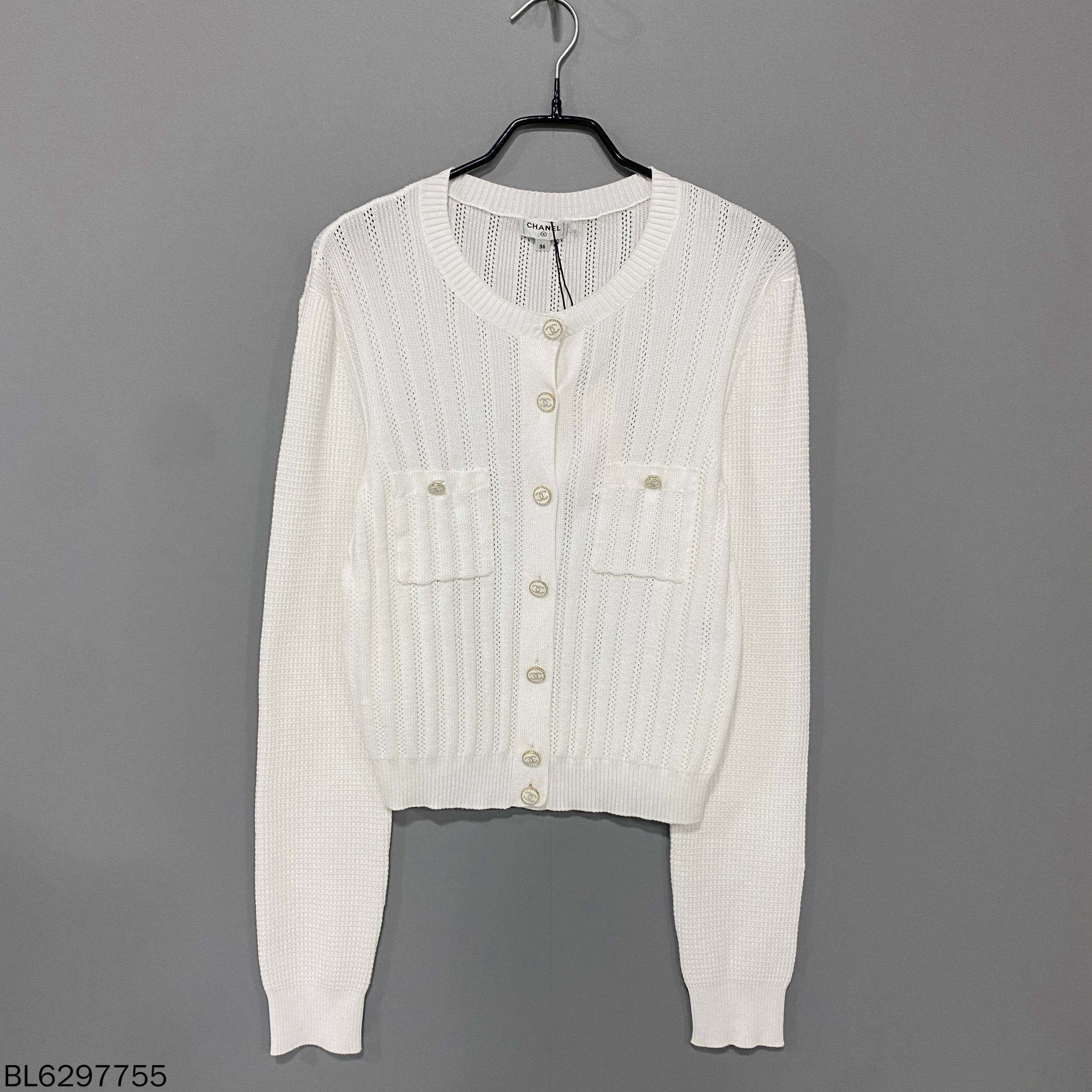 99新 Chanel/香奈儿 白色开衫外套/36码/97755