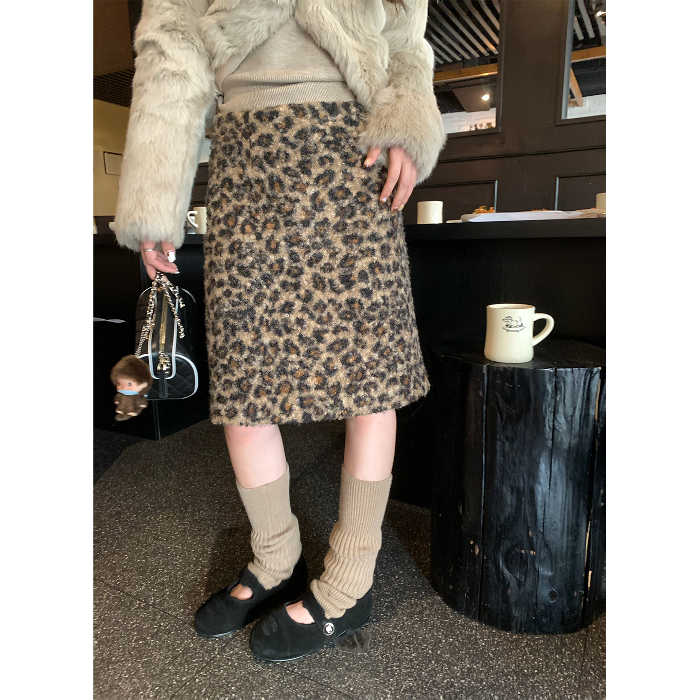 im向 千禧女孩~豹纹圈圈毛半身裙直筒/花苞双版本