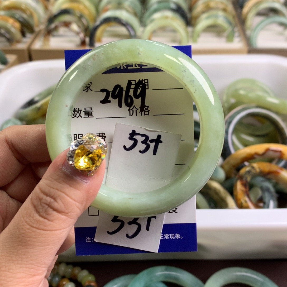 蛇纹石玉手镯未镶嵌2969