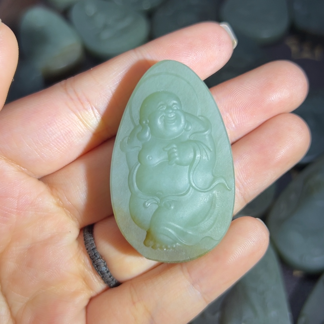 和田玉未镶嵌珠宝奇石