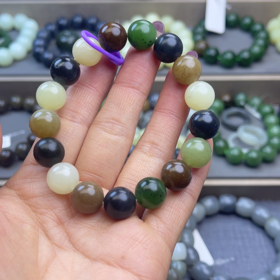 和田玉手链未镶嵌