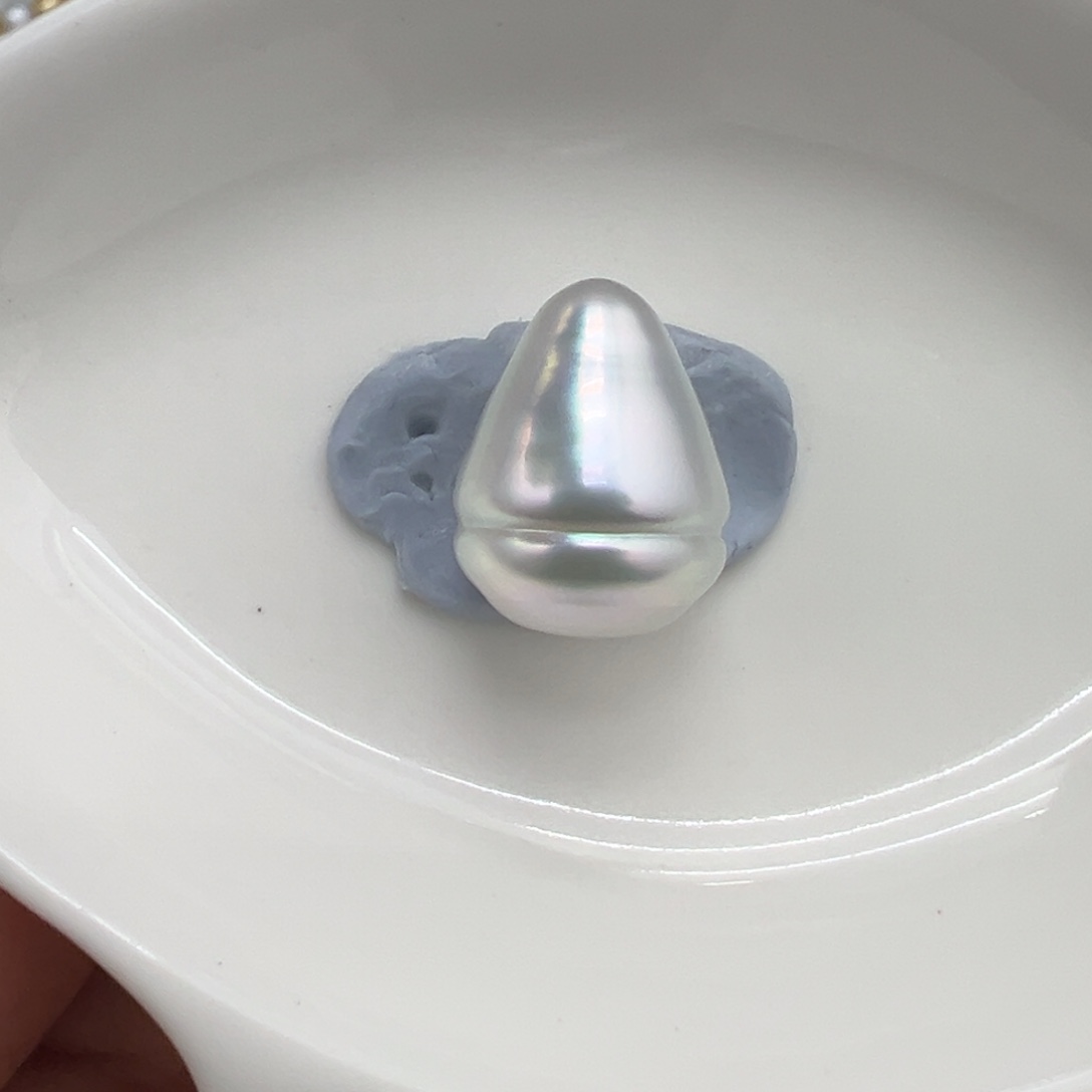 美***吕未镶嵌海水珍珠裸珠