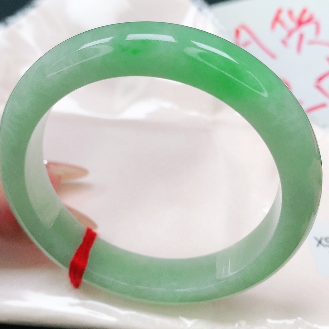 未镶嵌手镯翡翠完美39