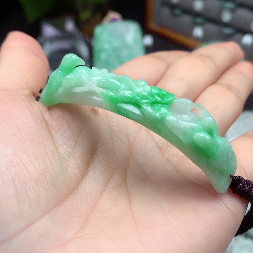 【闪购商品】翡翠颈饰未镶嵌翡翠手牌