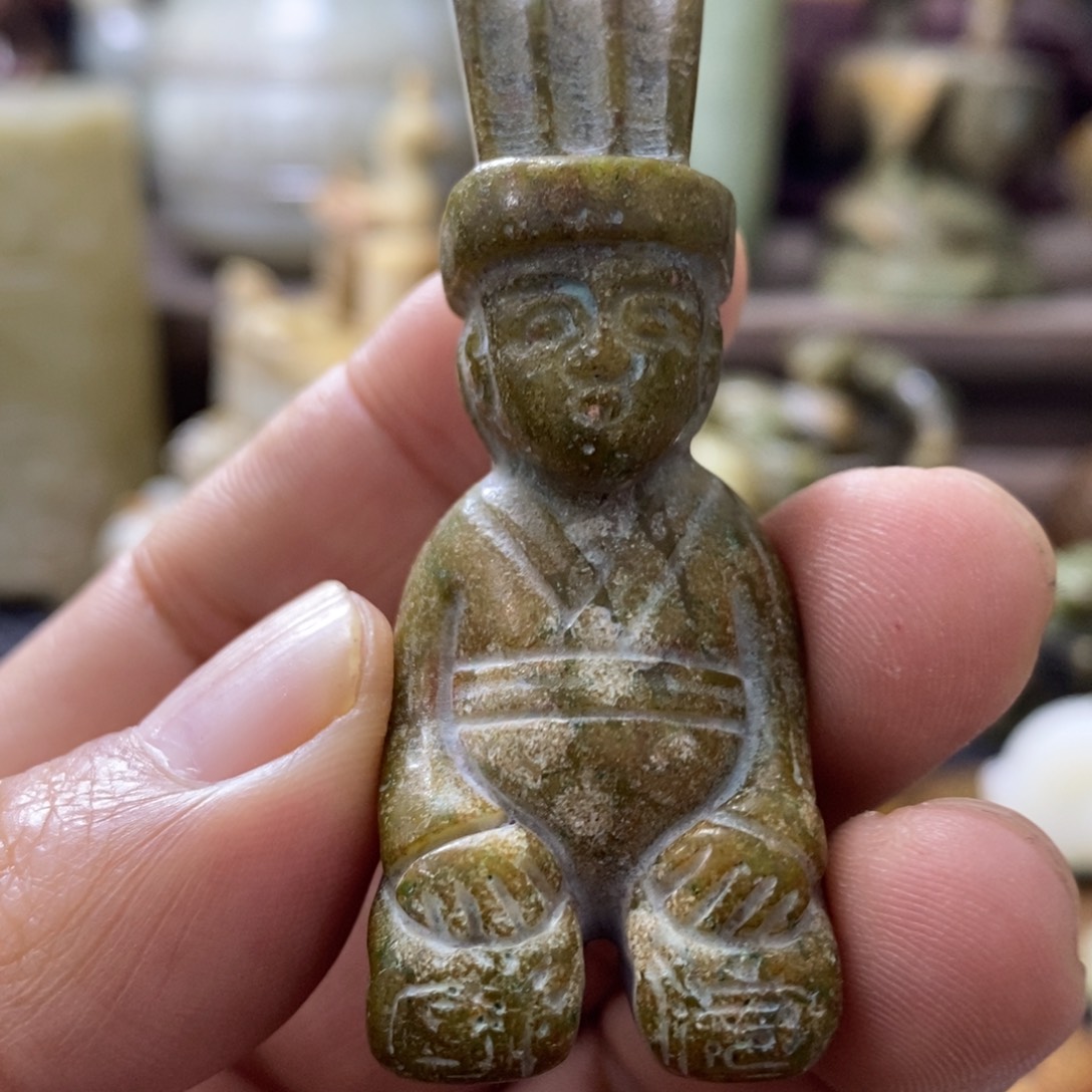 和田玉（糖玉）未镶嵌挂件