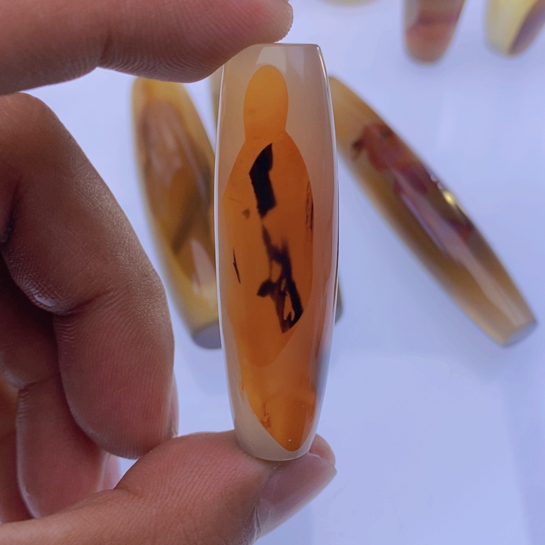 玛瑙/玉髓颈饰未镶嵌悠**曦