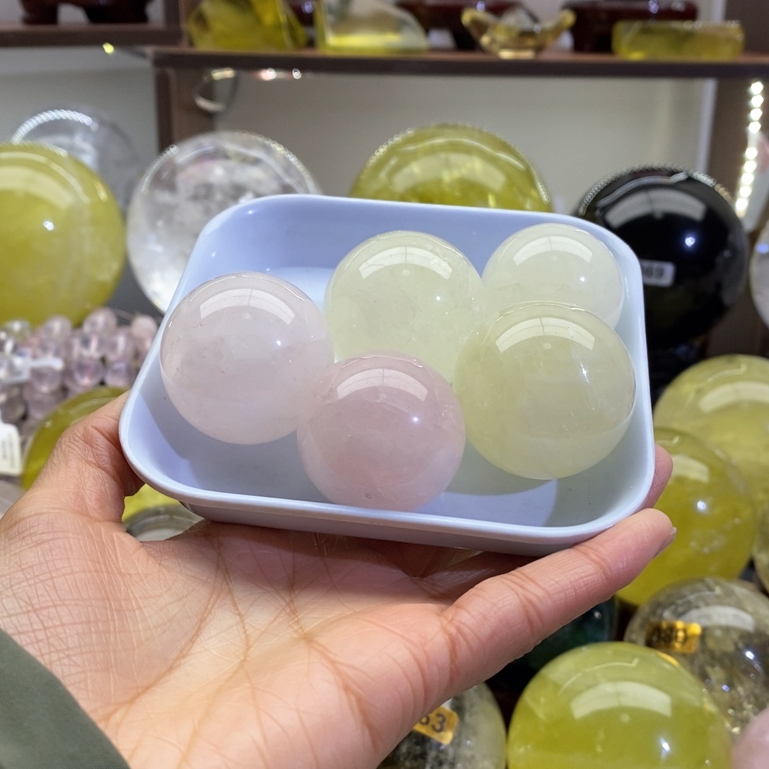 未镶嵌珠宝半成品水晶3