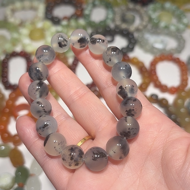 未镶嵌蛇纹石玉手串