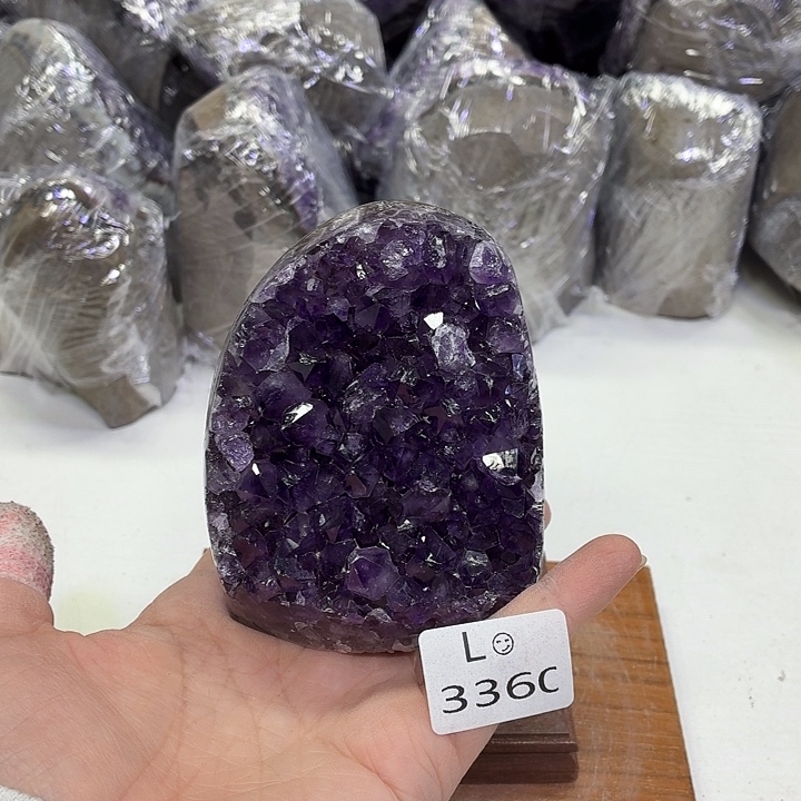 未镶嵌水晶摆件天然紫水晶