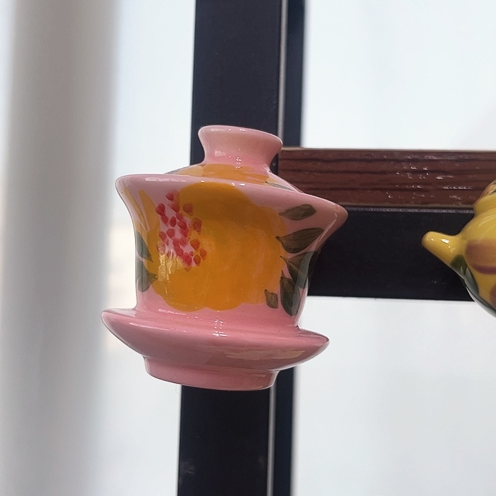 微瑕不退不换，介意勿拍，退换拉黑