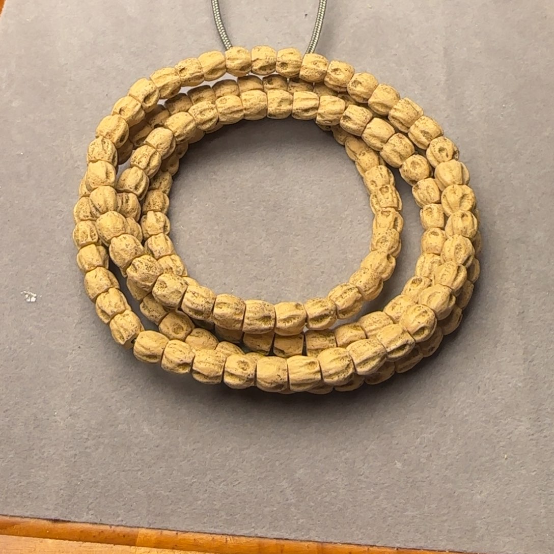 柏香籽/百香籽手串****は