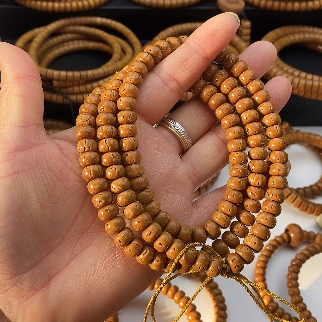 桃核吊坠微瑕脖挂