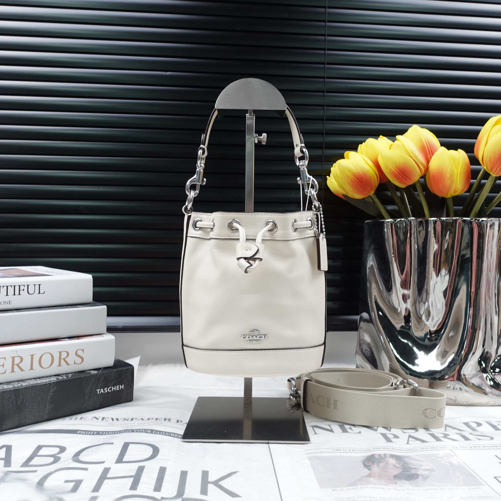 95新 COACH/蔻驰 单肩包/T20320874