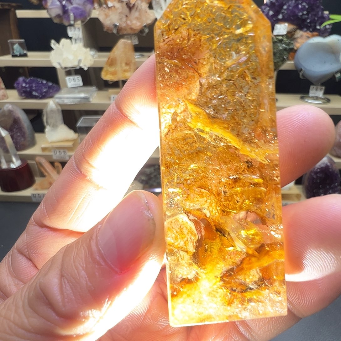 石黄浇花水晶摆件，